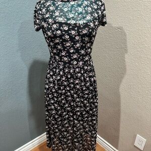 Y2K 90’s styled babydoll dress Black Floral Midi Dress